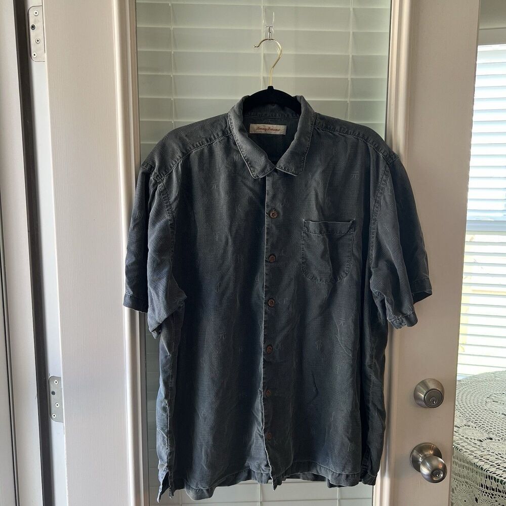 Tommy Bahama‎ Men’s Shirt XL 100% Silk Button Down Vegas